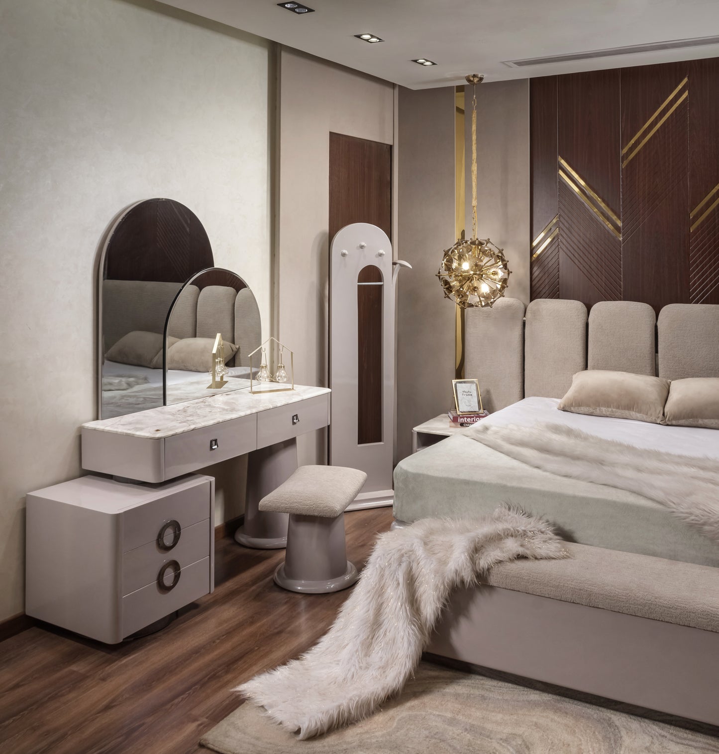 Pompeii Bedroom