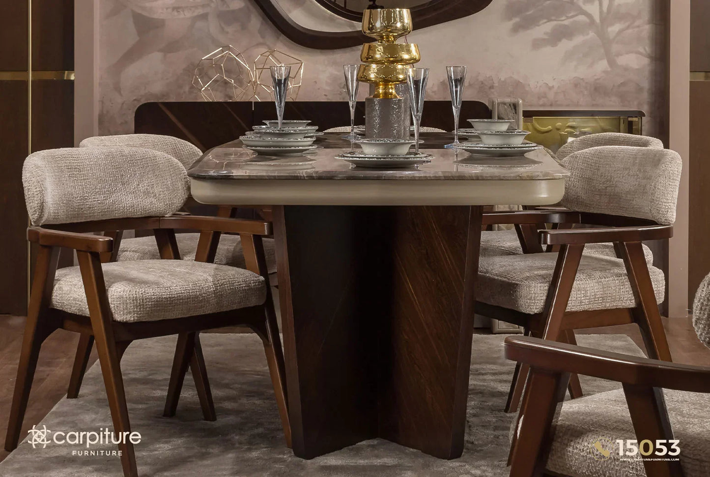 Lucinda Dining Rooms