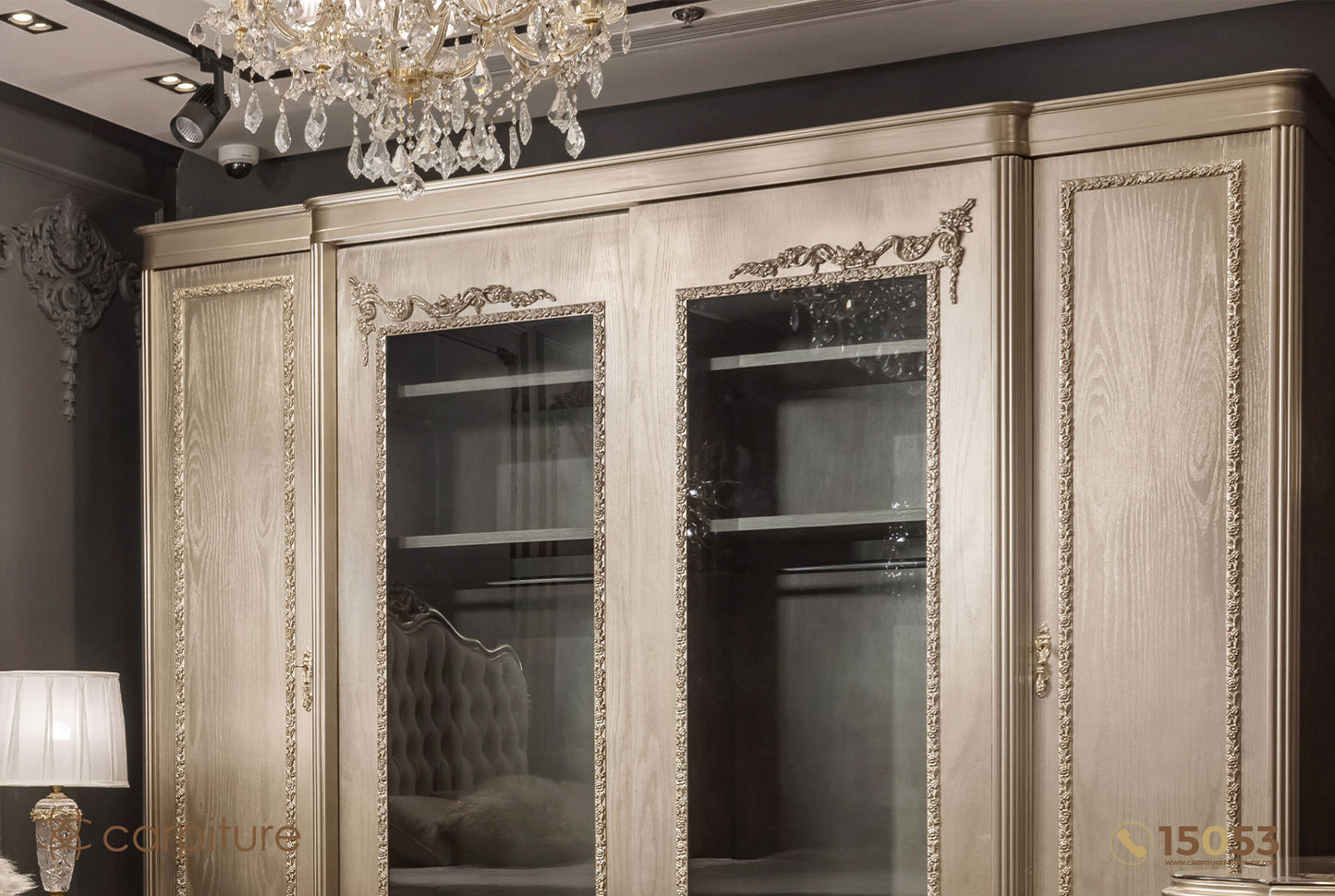 Queen Bedroom
