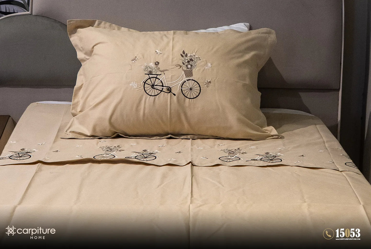 Baby Pike embroidered sheet set