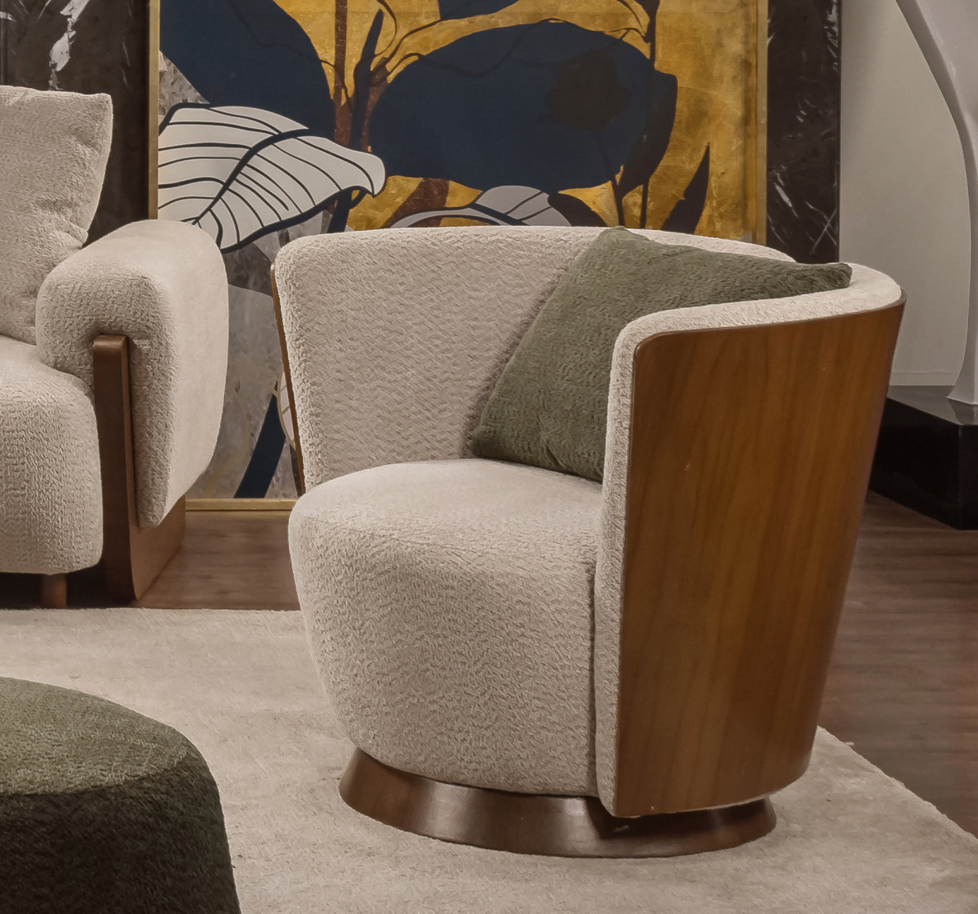 Kadbore Sofa Set