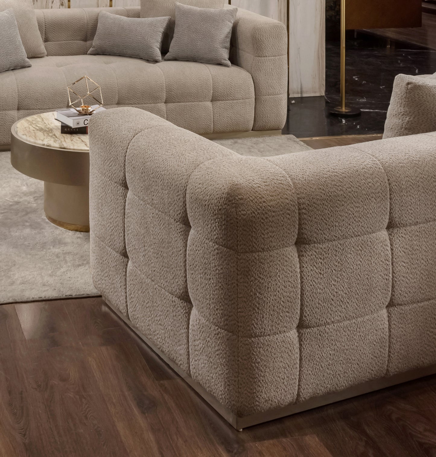 Makah Sofa Set